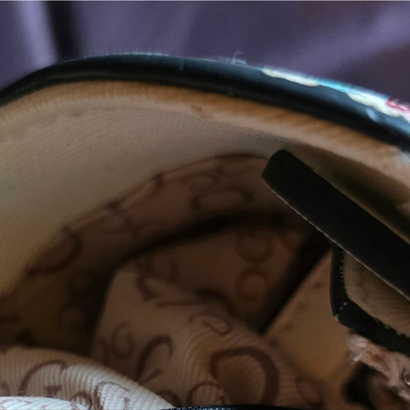 Guess Vintage Floral Satchel Bag - Picture 15 of 16